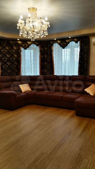 2-к. квартира, 72 м², 2/9 эт.