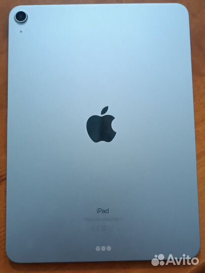 Планшет iPad 10.9 4-е поколение