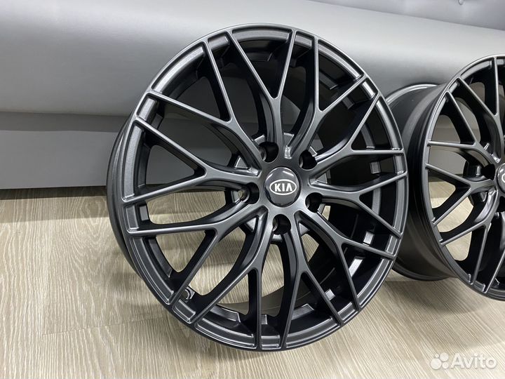 Диски KoKo Matt Black R17 5-114,3 для Kia