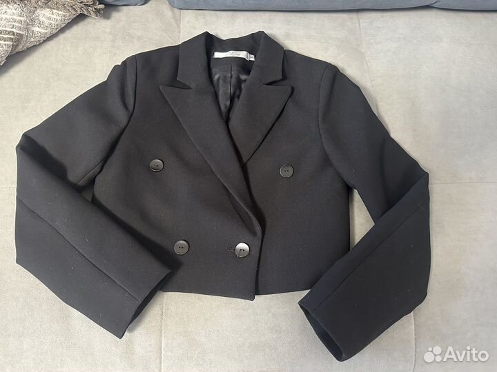 Укороченный пиджак на девочку, 146см