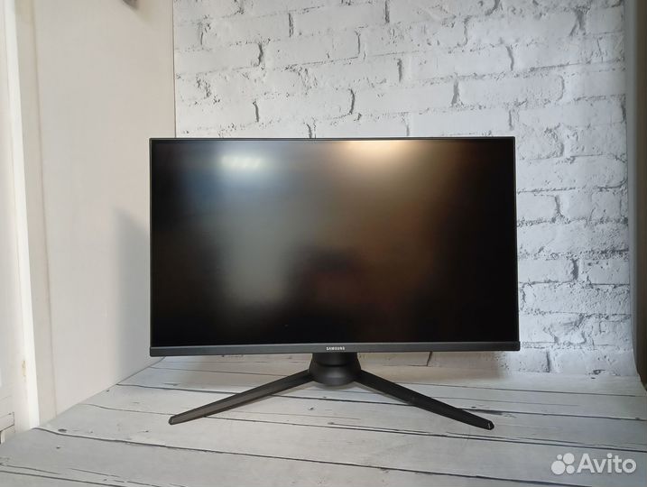 Игровой монитор Samsung Odyssey G3 (144Hz)