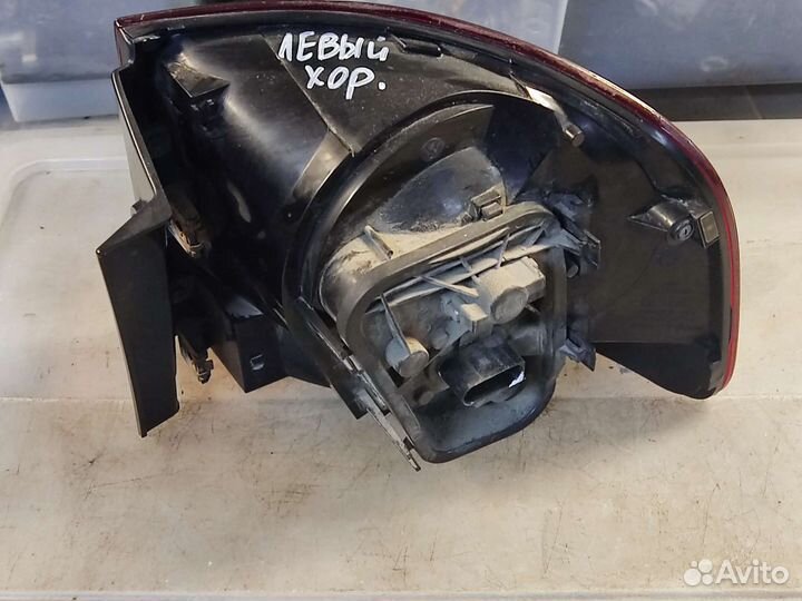 Фонарь задний на крыло левый VW Туарег GP рест