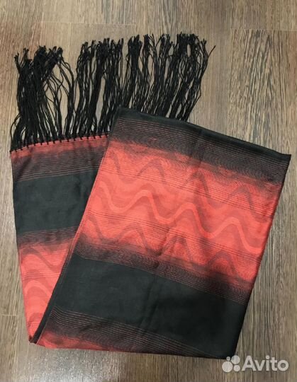 Шарф палантин новый 170х70