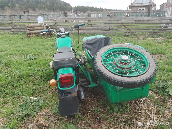 Продам мотоцикл Урал на ходу