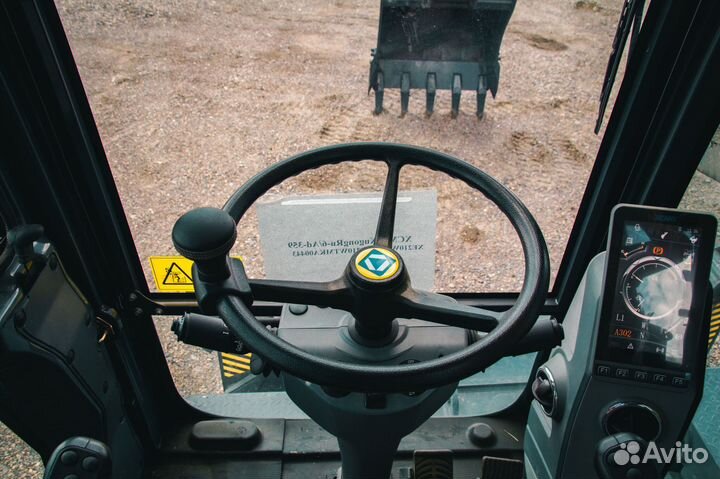 Колёсный экскаватор XCMG XE210WD, 2023
