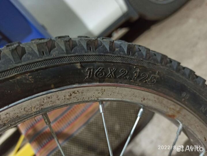 Детский велосипед 16