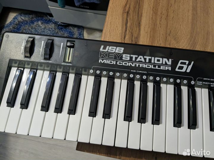 Midiman/Usb key station midi controller 61