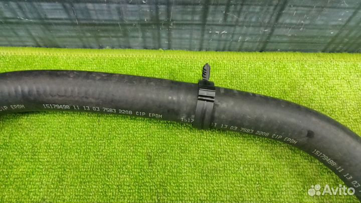 Шланг радиатора Cadillac Escalade LQ9 2004