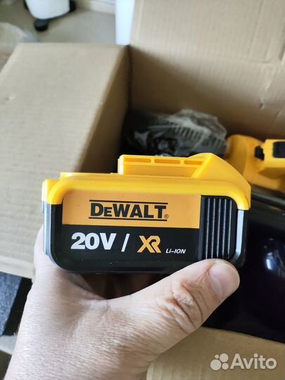 Пылесос dewalt DCV501L