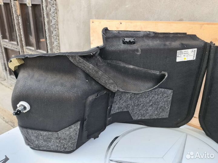 Обшивка багажника Mercedes W222