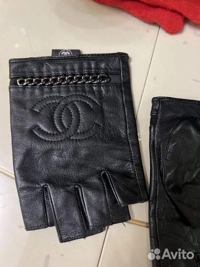 Женские перчатки кожаные