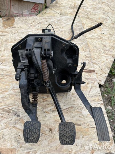 Вакуумный усилитель тормозов mercedes a140 w168