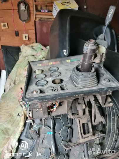 Щиток приборов