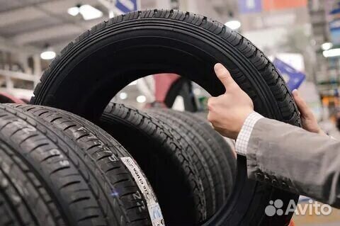 Nokian Tyres WR A4 255/45 R18