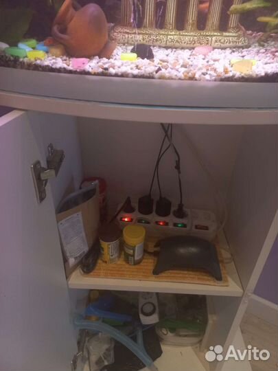Аквариум 70 литров с тумбой