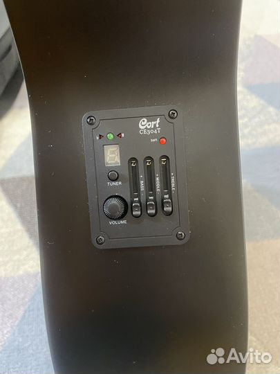 Гитара cort