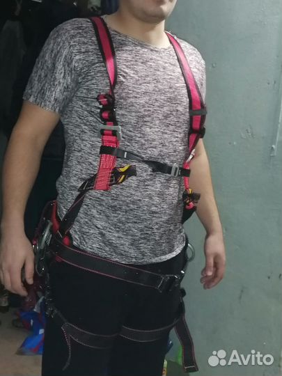 Страховочная система привязь обвязка