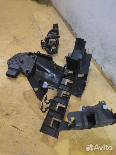 Замок на переднюю правую дверь форд фокус 2