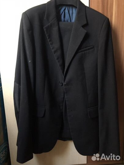 Школьный костюм