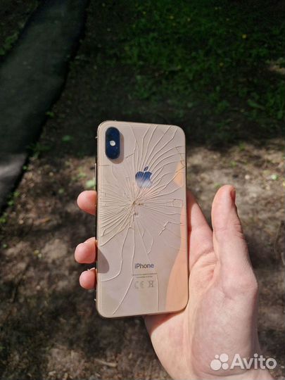 iPhone Xs, 64 ГБ