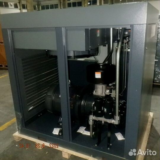 Компрессор винтовой ironmac IC 7,5/10 B