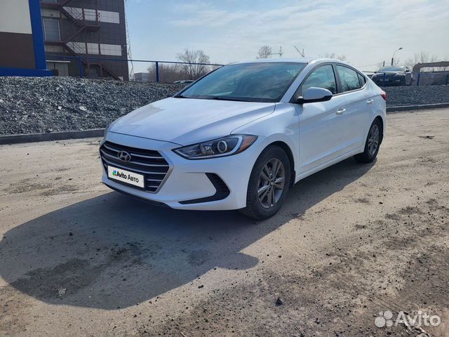 Hyundai Elantra 2.0 AT, 2017, 85 000 км с пробегом, цена 1400000 руб.