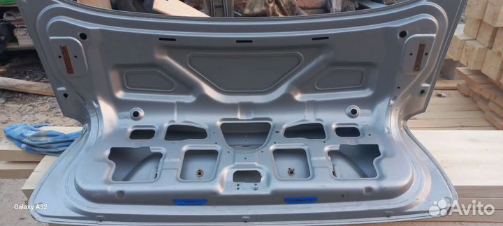Крышка багажника chevrolet lanos