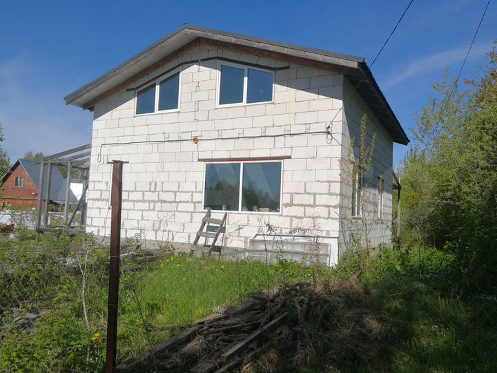 Дом 131 м² на участке 12,5 сот.