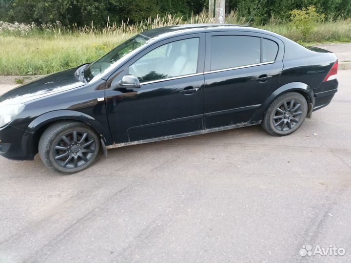 Opel Astra 1.6 МТ, 2008, 296 000 км
