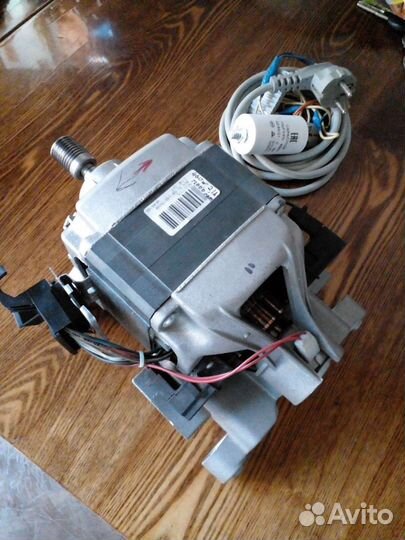 Двигататель стиральной машины