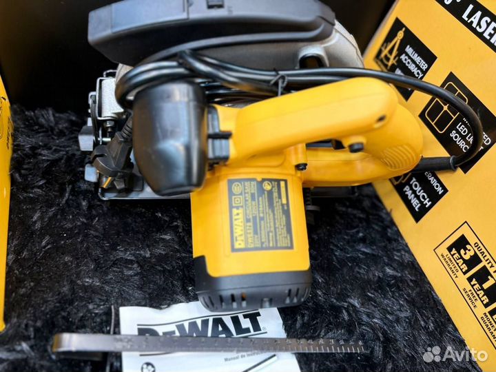 Дисковая пила 185мм Dewalt 705