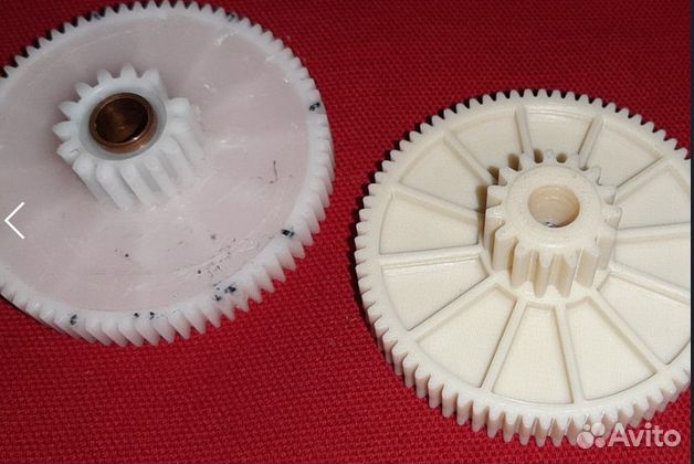 Запчасти для игруш-го детского трактора Peg Perego