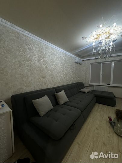 Угловой диван