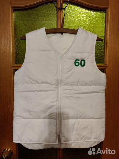 Спецодежда рабочая и медицинский халат