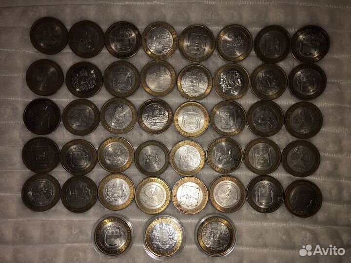 Монеты биметалл 10 р лот 43 шт