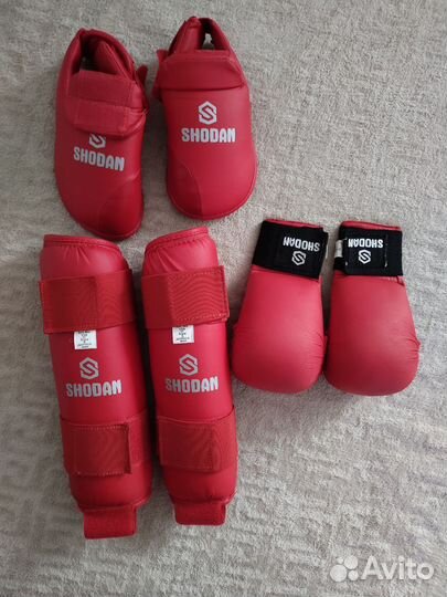 Защита голени и стопы для каратэ