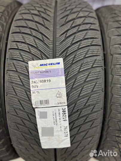 Michelin Pilot Alpin 5 245/40 R19 и 275/35 R19 100V