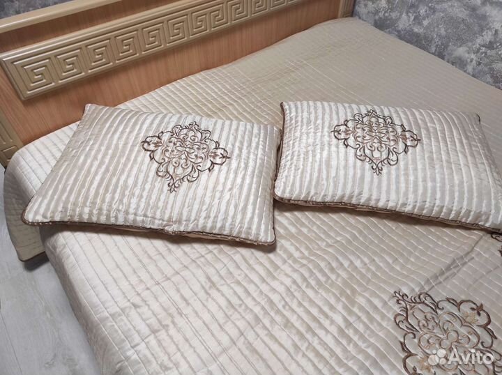 Покрывало на 2 х спальную кровать