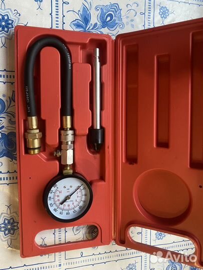 Компрессометр автомобильный