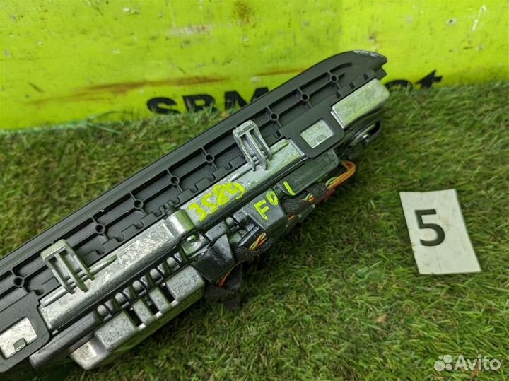 Дисплей передний Bmw 750I F01 N63B44A 2010