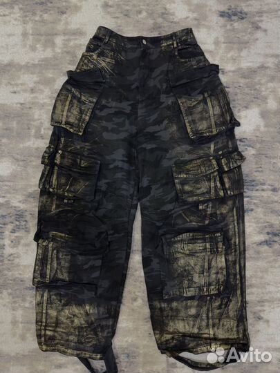 Camo cargo pants XL