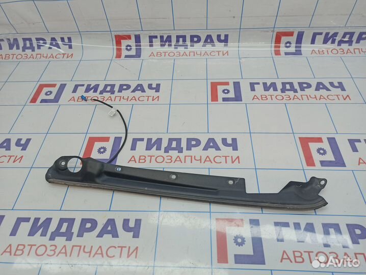 Датчик положения крышки (двери) багажника левый Me