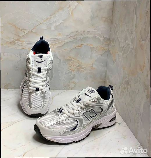 Кроссовки Женские New Balance 530