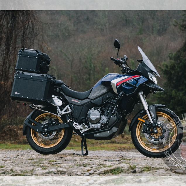 Cyclone RX600 ADV (SR600GY), 2025