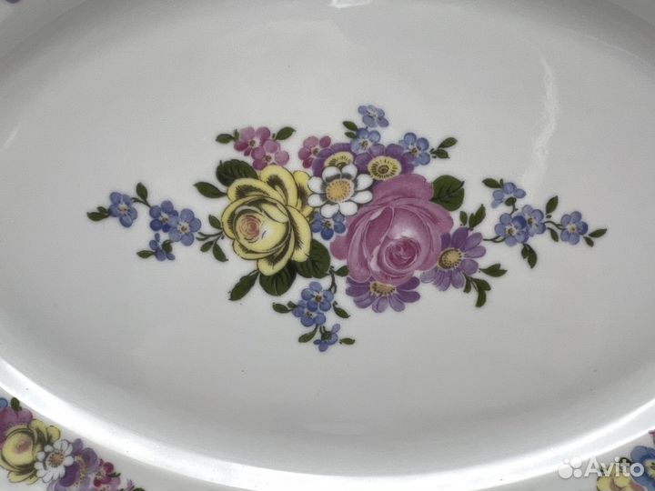 Тарелка овальная Розы и Незабудки Германия