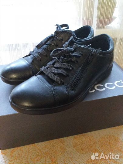 Полуботинки женские ecco