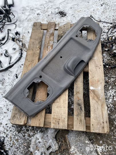 Задняя полка hyundai accent в сборе