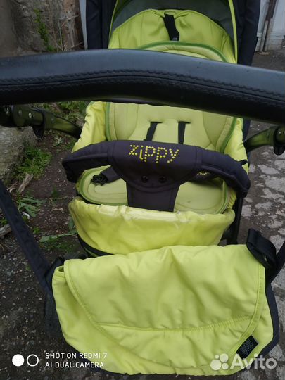 Детская коляска Zippy