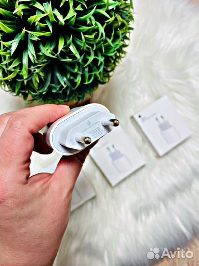 Блок питания apple USB-C (Type-C) 20w для iPhone