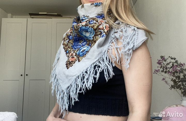 Павлопосадский платок шерсть с бахромой 85 на 85